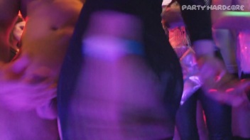 Party Hardcore Gone Crazy Vol. 16 Part 1 - Cam 1 Screencap 111 on www.sinx.com