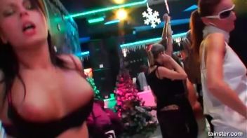 Pussy Blizzard Part 3 - Cam 2 Screencap 38 on www.sinx.com