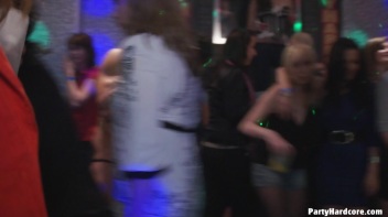 Party Hardcore Vol. 71 Part 2 - Cam 3 Screencap 59 on www.sinx.com