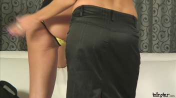 Sexy Lesbo Bookworms Screencap 14 on www.sinx.com