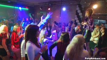 Party Hardcore Gone Crazy Vol. 37 Part 6 - Cam 2 Screencap 12 on www.sinx.com