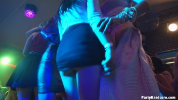 Party Hardcore Gone Crazy Vol. 37 Part 6 - Cam 2 Screencap 37 on www.sinx.com