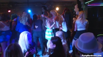 Party Hardcore Gone Crazy Vol. 37 Part 6 - Cam 2 Screencap 43 on www.sinx.com
