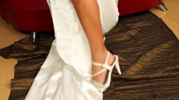 Nice Day For A White Wedding Slime Fuck! Screencap 3 on www.sinx.com