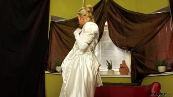 Nice Day For A White Wedding Slime Fuck! Screencap 4 on www.sinx.com