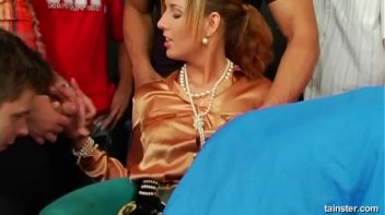 Los Toros Ravage Little Mya Doro! Screencap 1 on www.sinx.com