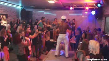 Party Hardcore Gone Crazy Vol. 31 Part 3 - Cam 2 Screencap 84 on www.sinx.com
