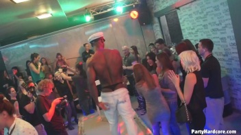 Party Hardcore Gone Crazy Vol. 31 Part 3 - Cam 2 Screencap 85 on www.sinx.com