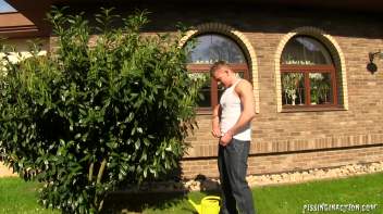 Put Your Piss Where Her Mouth Is Screencap 2 on www.sinx.com