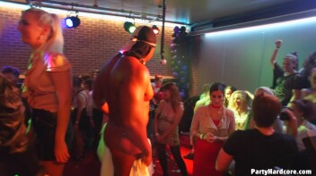 Party Hardcore Gone Crazy Vol. 38 Part 9 - Cam 1 Screencap 52 on www.sinx.com