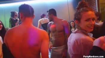Party Hardcore Gone Crazy Vol. 38 Part 9 - Cam 1 Screencap 76 on www.sinx.com