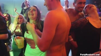 Party Hardcore Gone Crazy Vol. 38 Part 9 - Cam 1 Screencap 79 on www.sinx.com
