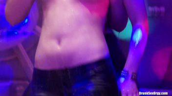 Valentine's Day Vaginas Part 2 - Main Edit Screencap 25 on www.sinx.com