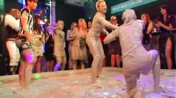 Christina Lee vs. Lucy Cornet Screencap 99 on www.sinx.com