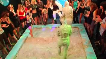 Christina Lee vs. Lucy Cornet Screencap 31 on www.sinx.com