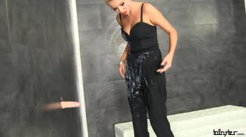 Messy Messages From The Other Side Of The Gloryhole Screencap 18 on www.sinx.com