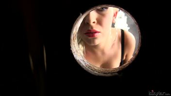 Messy Messages From The Other Side Of The Gloryhole Screencap 6 on www.sinx.com