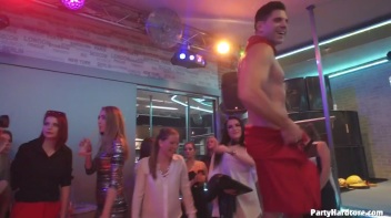 Party Hardcore Gone Crazy Vol. 31 Part 2 - Cam 3 Screencap 42 on www.sinx.com