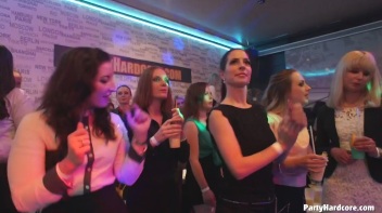 Party Hardcore Gone Crazy Vol. 31 Part 2 - Cam 3 Screencap 54 on www.sinx.com