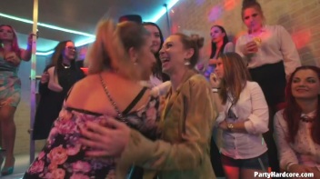 Party Hardcore Gone Crazy Vol. 31 Part 2 - Cam 3 Screencap 58 on www.sinx.com