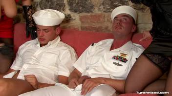 Hell Bar Screencap 32 on www.sinx.com