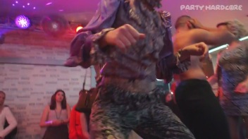 Party Hardcore Gone Crazy Vol. 27 Part 6 - Cam 3 Screencap 45 on www.sinx.com