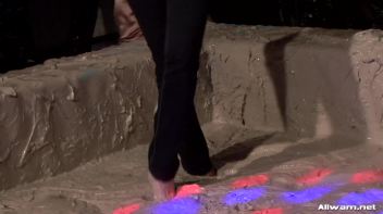 Goin' Hard In The Mud Pit Screencap 12 on www.sinx.com