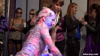 Goin' Hard In The Mud Pit Screencap 35 on www.sinx.com