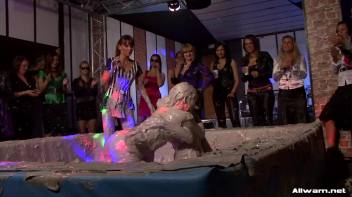 Goin' Hard In The Mud Pit Screencap 59 on www.sinx.com