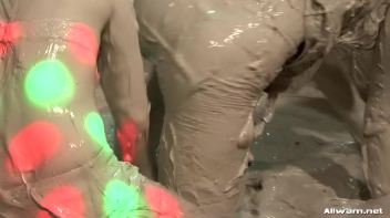 Goin' Hard In The Mud Pit Screencap 65 on www.sinx.com