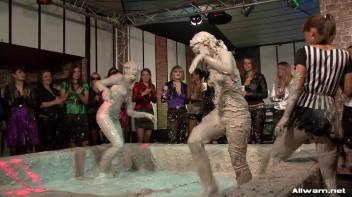 Goin' Hard In The Mud Pit Screencap 71 on www.sinx.com