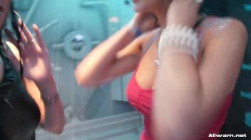 Wet Dancing For The Fans Screencap 85 on www.sinx.com
