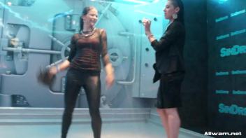 Wet Dancing For The Fans Screencap 16 on www.sinx.com