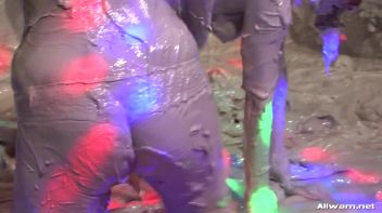 No Angels In This Mud Pit! Screencap 81 on www.sinx.com