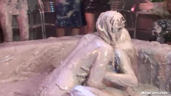 Eurobabe Cheetah Rolls Around In The Mud Screencap 59 on www.sinx.com