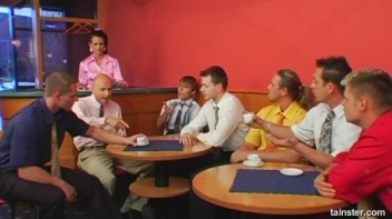 Holly Popped Screencap 1 on www.sinx.com