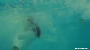 Three Ladies in One Pool Screencap 15 on www.sinx.com