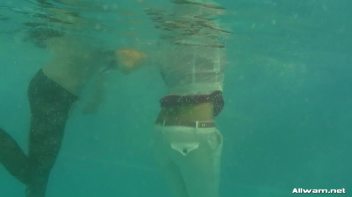 Three Ladies in One Pool Screencap 34 on www.sinx.com