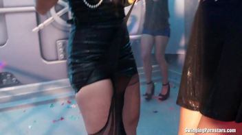 Making Fuck Buddies In The Club Part 5 - Shower Cam Screencap 3 on www.sinx.com