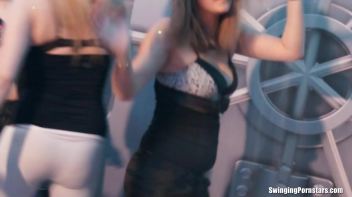 Making Fuck Buddies In The Club Part 5 - Shower Cam Screencap 65 on www.sinx.com