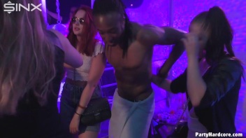 Party Hardcore Gone Crazy Vol. 45 Part 9 - Cam 3 Screencap 75 on www.sinx.com