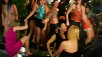 Jungle Bangers Part 5 - Shower Cam Screencap 108 on www.sinx.com