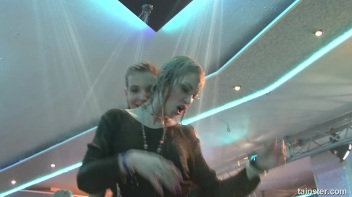 Winter WonderBang Part 3 - Cam 4 Screencap 95 on www.sinx.com