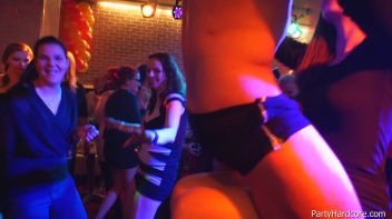 Party Hardcore Gone Crazy Vol. 39 Single Cut: Part 2 - Cam 2 Screencap 42 on www.sinx.com