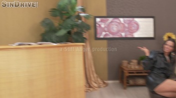 All Ass Access - Simony Diamond, Akasha Cullen & Tina Hot's Battle For Jizz On Gaped Anus Screencap 1 on www.sinx.com