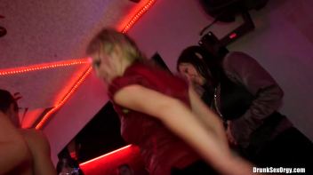 Valentine's Day Vaginas Part 5 - Cam 1 Screencap 39 on www.sinx.com