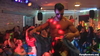 Party Hardcore Gone Crazy Vol. 13 Part 4 - Cam 1 Screencap 7 on www.sinx.com