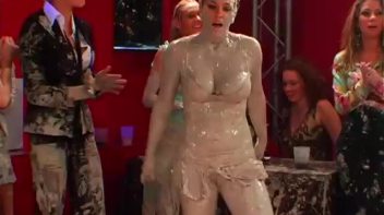 Hard-Bodied Babes Enter The Mud Pit Screencap 30 on www.sinx.com