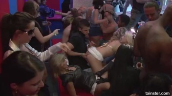 Extreme Speed Dating Part 1 - Cam 1 Screencap 16 on www.sinx.com