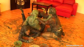Eurobabes Wet And Messy Paint Party Screencap 96 on www.sinx.com